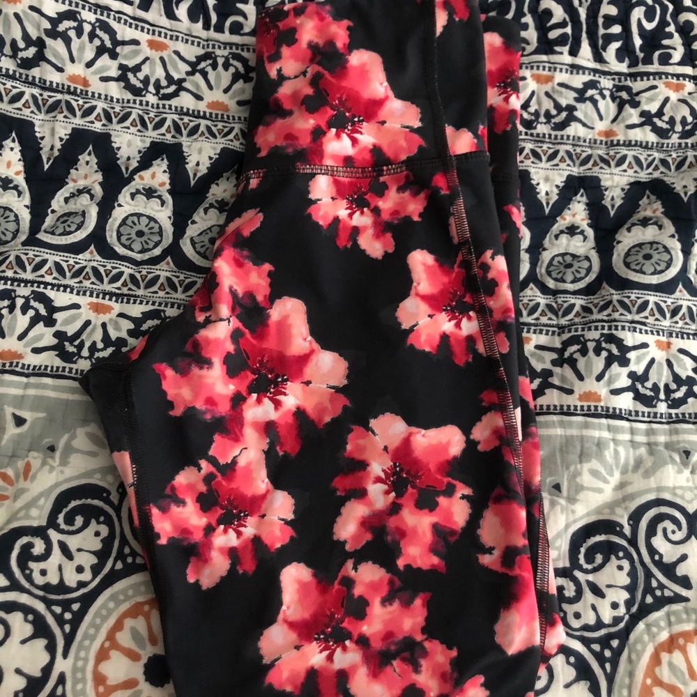 Old Navy Floral Leggings